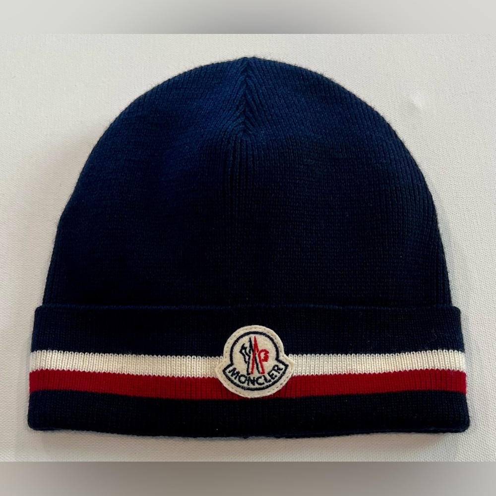 Moncler NWT Navy Beanie Tri Color 100% Virgin Wool